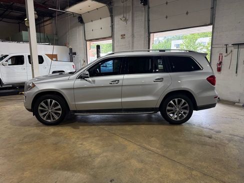 Used 2013 Mercedes-Benz GL 450 4MATIC w/ Premium 1 Pkg image 4