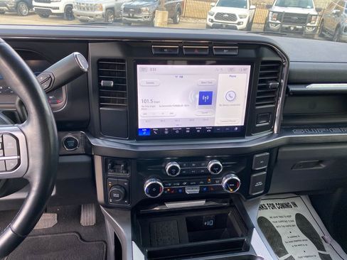 Used 2023 Ford F250 Lariat w/ Sport Appearance Package image 19