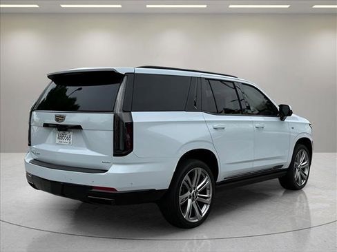 Used 2026 Cadillac Escalade Platinum Sport AWD/4WD image 5