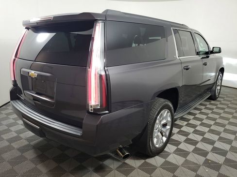 Used 2017 Chevrolet Suburban LT w/ Max Trailering Package AWD/4WD image 6