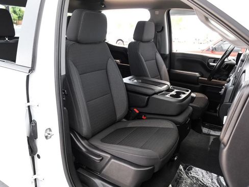 Used 2021 Chevrolet Silverado 1500 RST AWD/4WD image 35