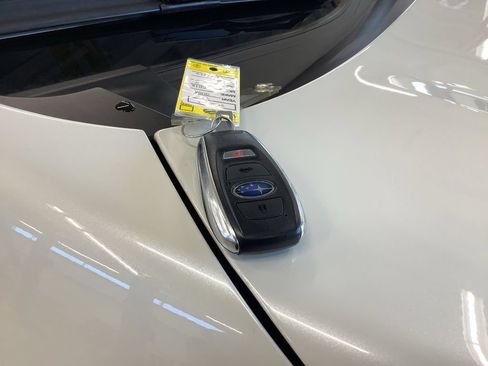 Certified 2023 Subaru Crosstrek 2.5i Limited w/ Moonroof Package AWD/4WD image 25