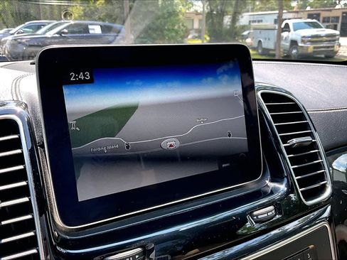 Used 2019 Mercedes-Benz GLS 450 4MATIC image 37