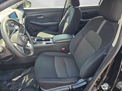 Used 2024 Nissan Sentra SV FWD image 12