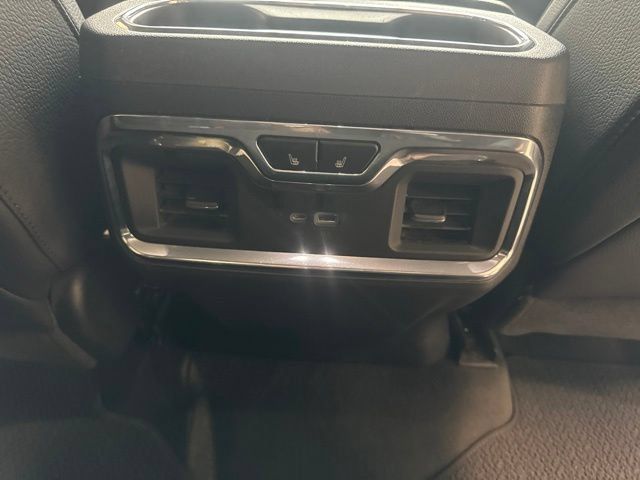 Used 2025 GMC Sierra 3500 Denali AWD/4WD image 41