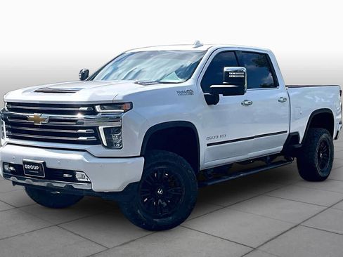 Used 2022 Chevrolet Silverado 2500 High Country w/ Safety Package II AWD/4WD image 1