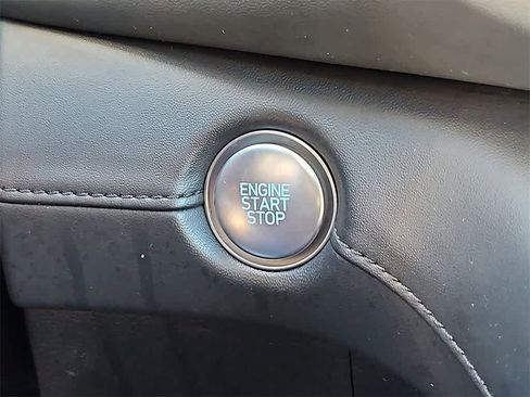 Used 2023 Hyundai Santa Fe Limited image 21