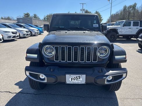 New 2026 Jeep Wrangler Sahara image 8