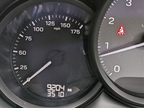 Used 2025 Porsche Macan S image 16