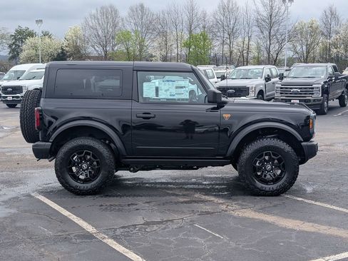 New 2026 Ford Bronco Badlands AWD/4WD image 5