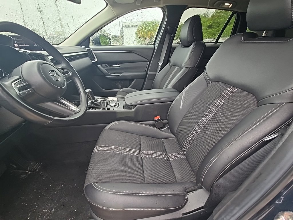 Used 2025 MAZDA CX-50 AWD 2.5 S w/ Premium Package image 4