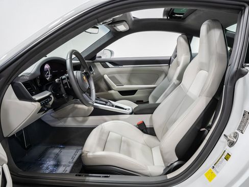 Used 2023 Porsche 911 Turbo S AWD/4WD image 34