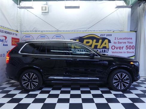 Used 2023 Volvo XC90 T8 Plus AWD/4WD image 31