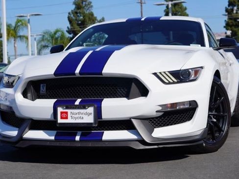 Used 2016 Ford Mustang Shelby GT350 w/ Technology Package image 4