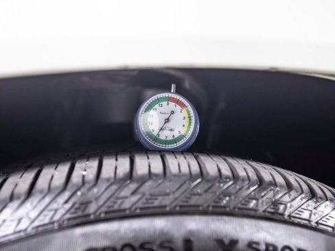 Used 2025 Mercedes-Benz GLE 53 AMG 4MATIC Coupe image 44