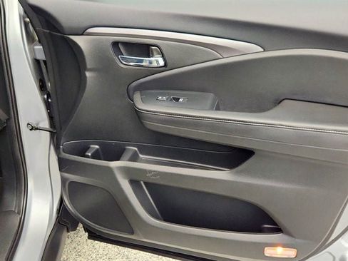 Used 2023 Honda Ridgeline RTL-E image 27