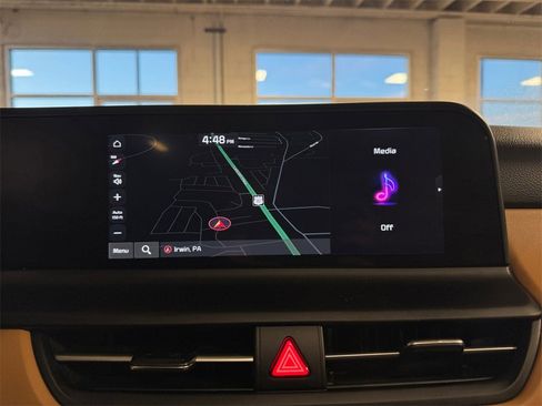 Certified 2025 Kia Seltos EX w/ EX Sunroof Package image 19