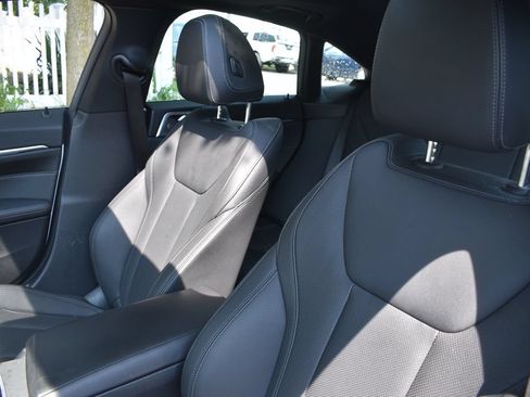 Used 2025 BMW 430i w/ M Sport Package RWD image 9