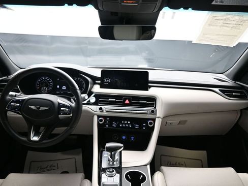 Used 2025 Genesis G70 2.5T RWD image 12