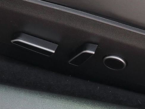 Used 2023 Tesla Model 3 Standard Range RWD image 16