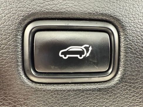 Used 2022 Kia Telluride SX w/ Nightfall Edition Package image 14