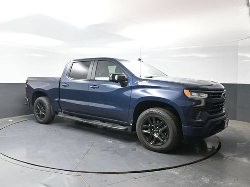 Used 2022 Chevrolet Silverado 1500 RST AWD/4WD image 5