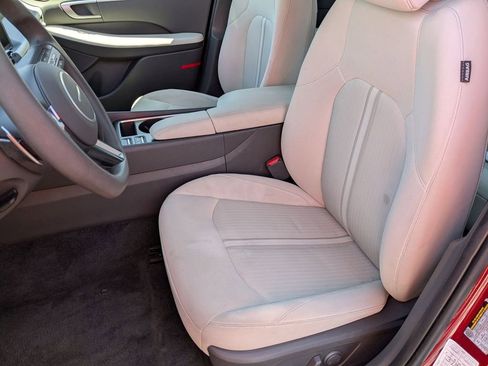 Used 2025 Hyundai Sonata SEL FWD image 16