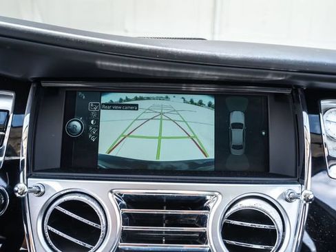 Used 2013 Rolls-Royce Ghost RWD image 39
