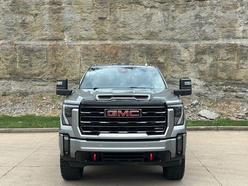 Used 2024 GMC Sierra 3500 AT4 w/ Technology Package image 5