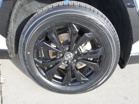 Certified 2022 Toyota RAV4 XSE image 10