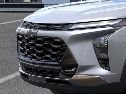 New 2026 Chevrolet Trax ACTIV w/ Driver Confidence Package FWD image 13