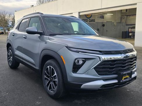 New 2025 Chevrolet TrailBlazer LT w/ Convenience Package image 6