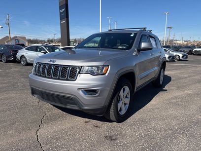 Used 2018 Jeep Grand Cherokee Laredo