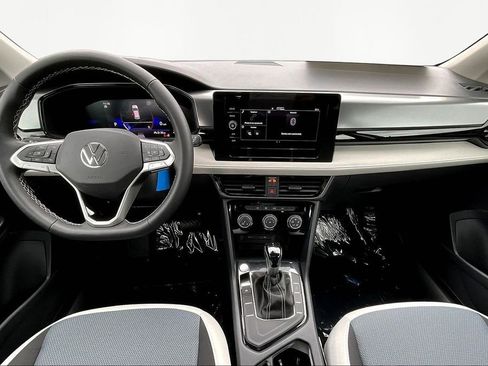 New 2026 Volkswagen Taos S image 7
