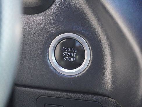 Used 2023 Toyota Tundra Platinum image 35