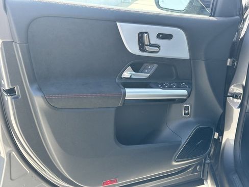 New 2025 Mercedes-Benz GLA 35 AMG 4MATIC image 18