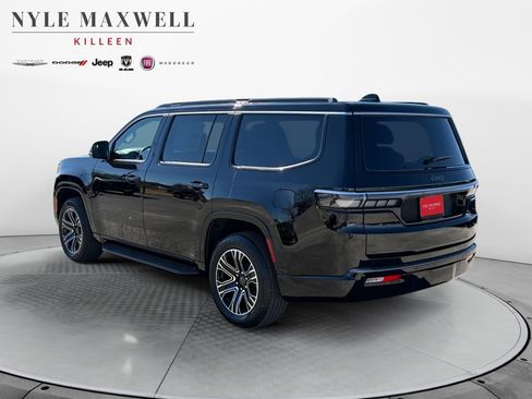 New 2026 Jeep Grand Wagoneer 4WD image 14