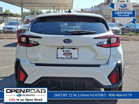 Certified 2025 Subaru Crosstrek 2.0i image 7