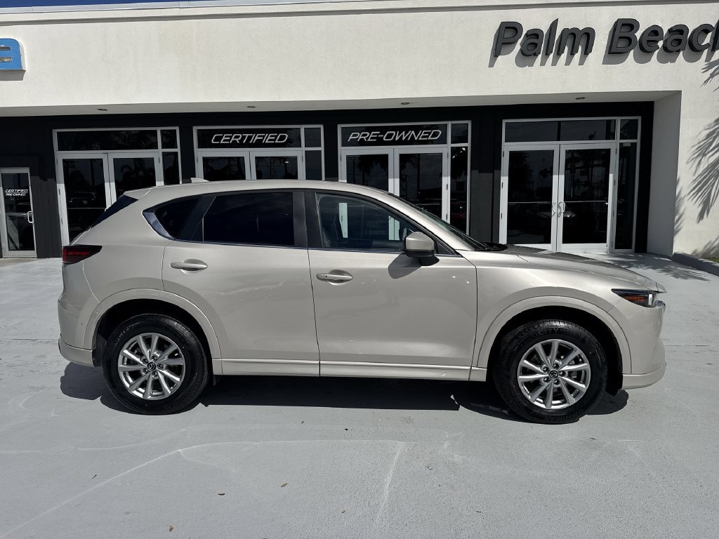 Used 2024 MAZDA CX-5 AWD 2.5 S w/ Select Package image 5
