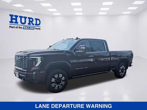 Used 2024 GMC Sierra 2500 Denali Ultimate AWD/4WD image 14