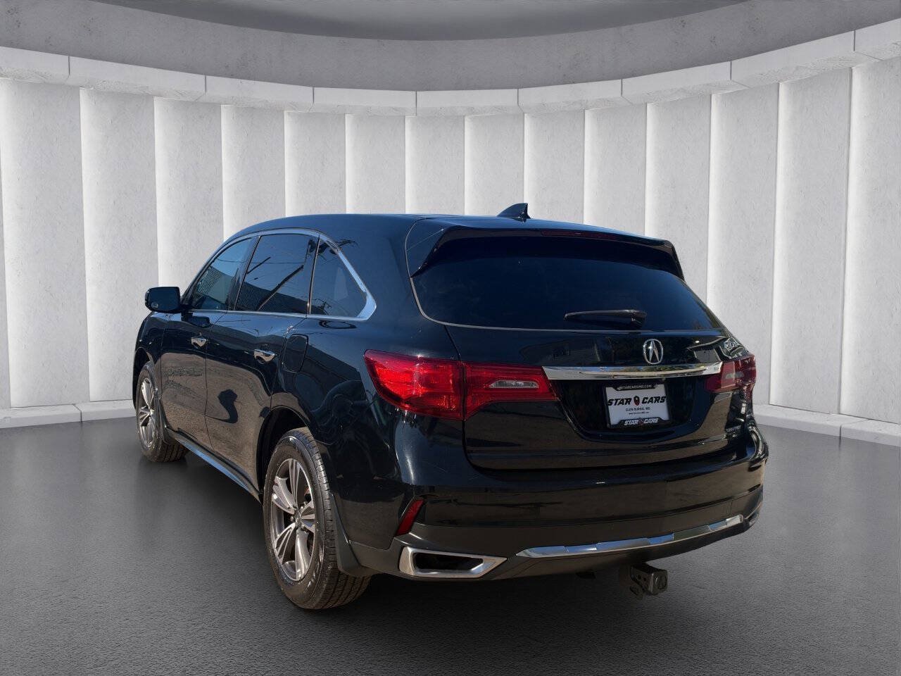 Used 2017 Acura MDX SH-AWD image 3