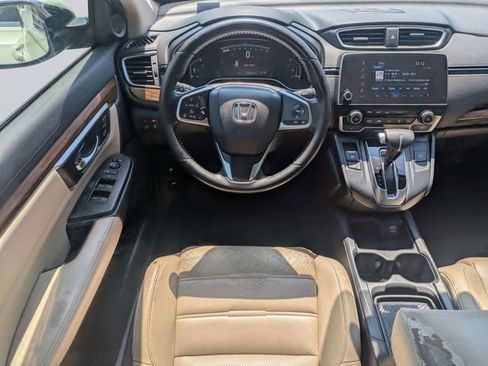 Used 2018 Honda CR-V Touring image 17