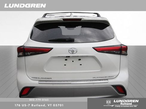 Used 2020 Toyota Highlander Platinum AWD/4WD image 8