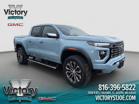 Used 2026 GMC Canyon Denali image 1