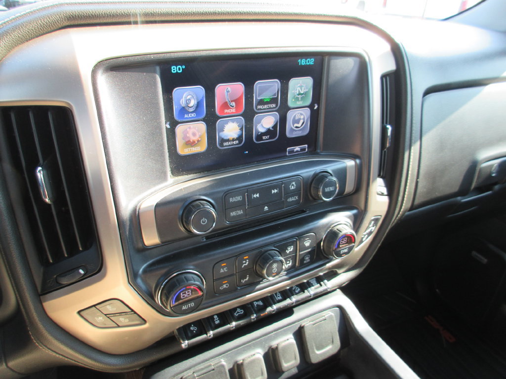 Certified 2017 GMC Sierra 2500 Denali w/ Duramax Plus Package AWD/4WD image 31