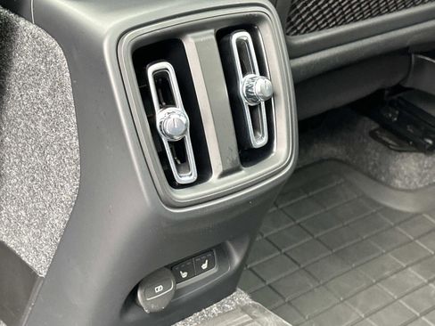 Certified 2024 Volvo XC40 Recharge Ultimate w/ Protection Package Premier image 22