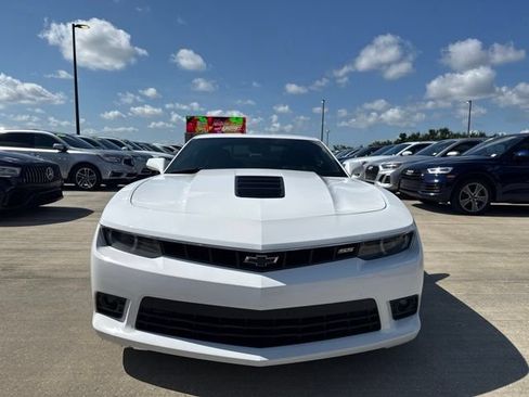 Used 2014 Chevrolet Camaro SS w/ RS Package RWD image 8