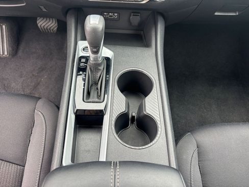 Used 2025 Nissan Altima 2.5 SV image 43