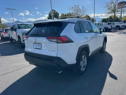 Used 2025 Toyota RAV4 XLE image 7