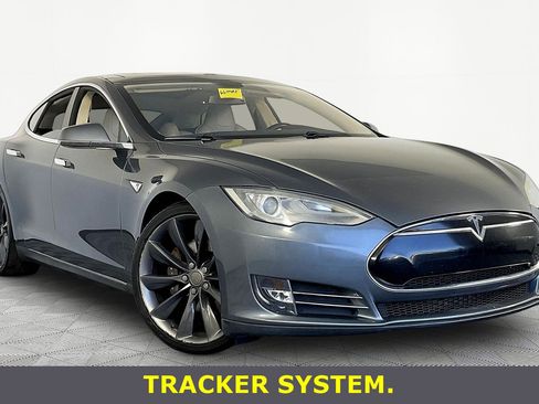 Used 2013 Tesla Model S Performance RWD image 3